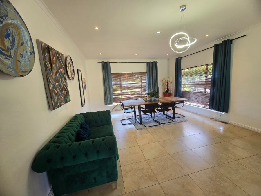 4 Bedroom Property for Sale in Milnerton Central Western Cape